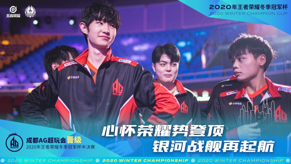 她可以通过